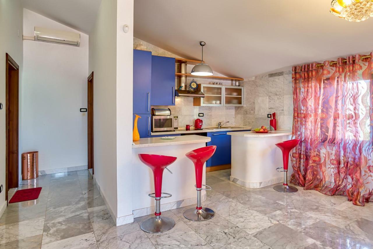 Villa Valentina Premantura Esterno foto